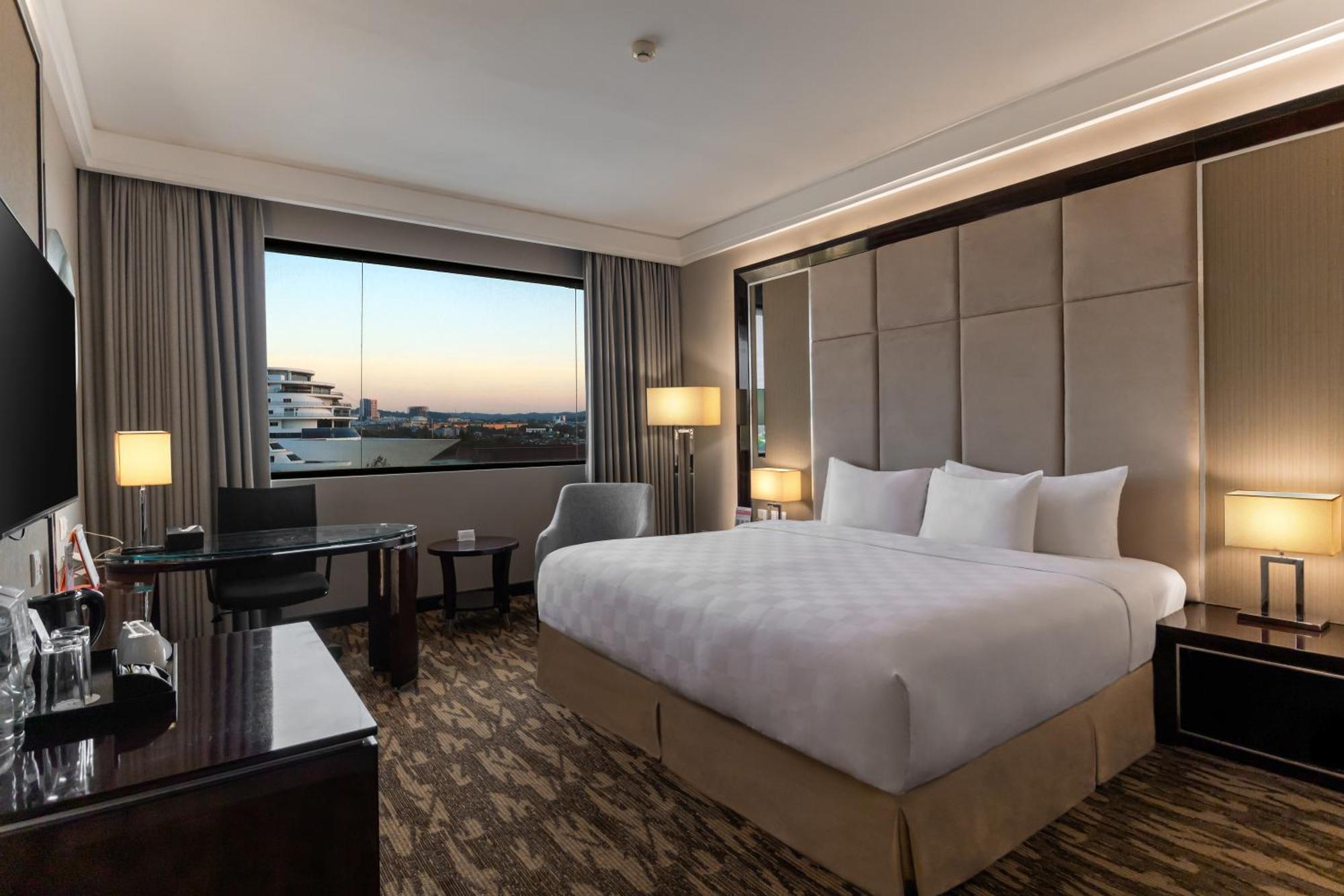 Swiss-Belhotel Harbour Bay Нагоя Экстерьер фото